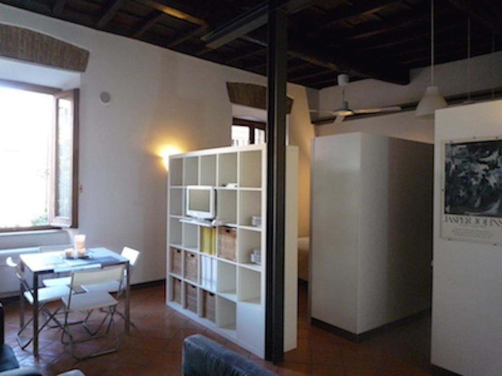 Apartmán Cosy Trastevere Řím Pokoj fotografie